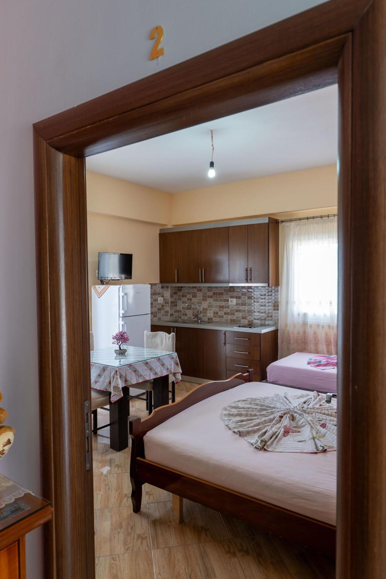 Apartment Leka *