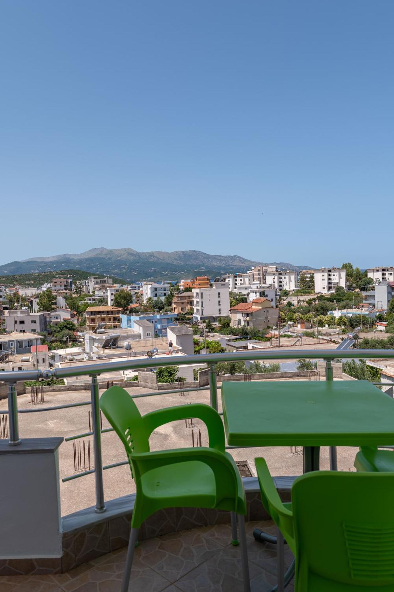 Apartment Leka *